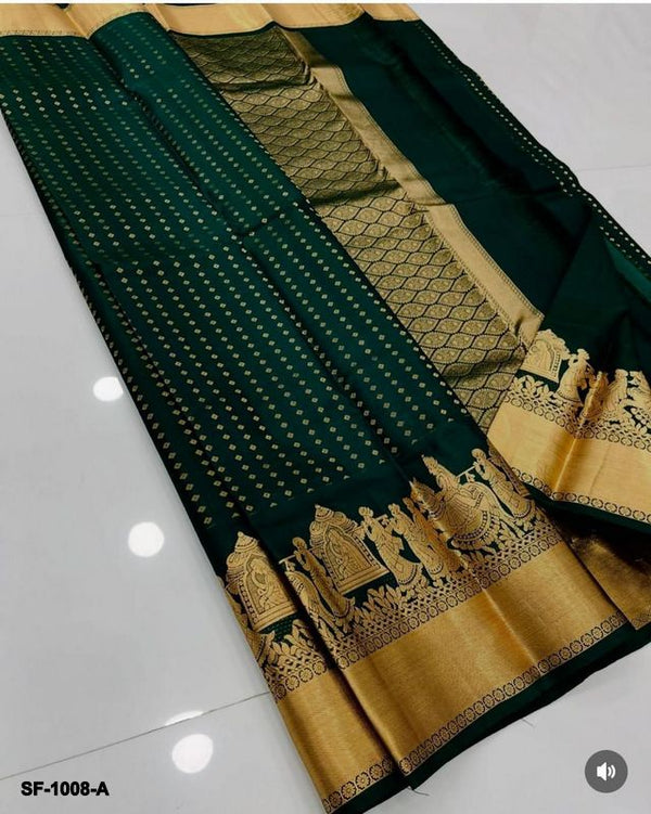 Royal Charm: All-Over Jacquard Saree with Ornate Pallu